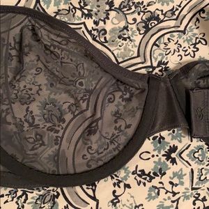 Victoria's Secret Intimates & Sleepwear - Victoria’s Secret Mesh Bra Victoria's Secret Intimates & Sleepwear - Victoria’s Secret Mesh Bra